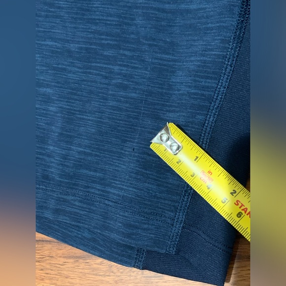 Lululemon T.H.E. Linerless Stripe Core, Blue/Black Short 9” - Men’s SIZE SMALL - Picture 13 of 14